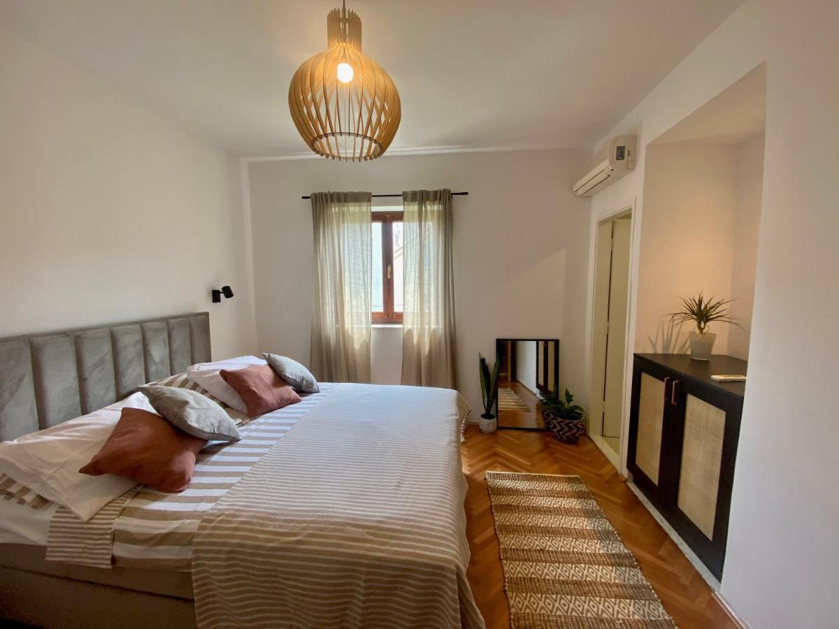 Rooms Josip Makarska Bagian luar foto